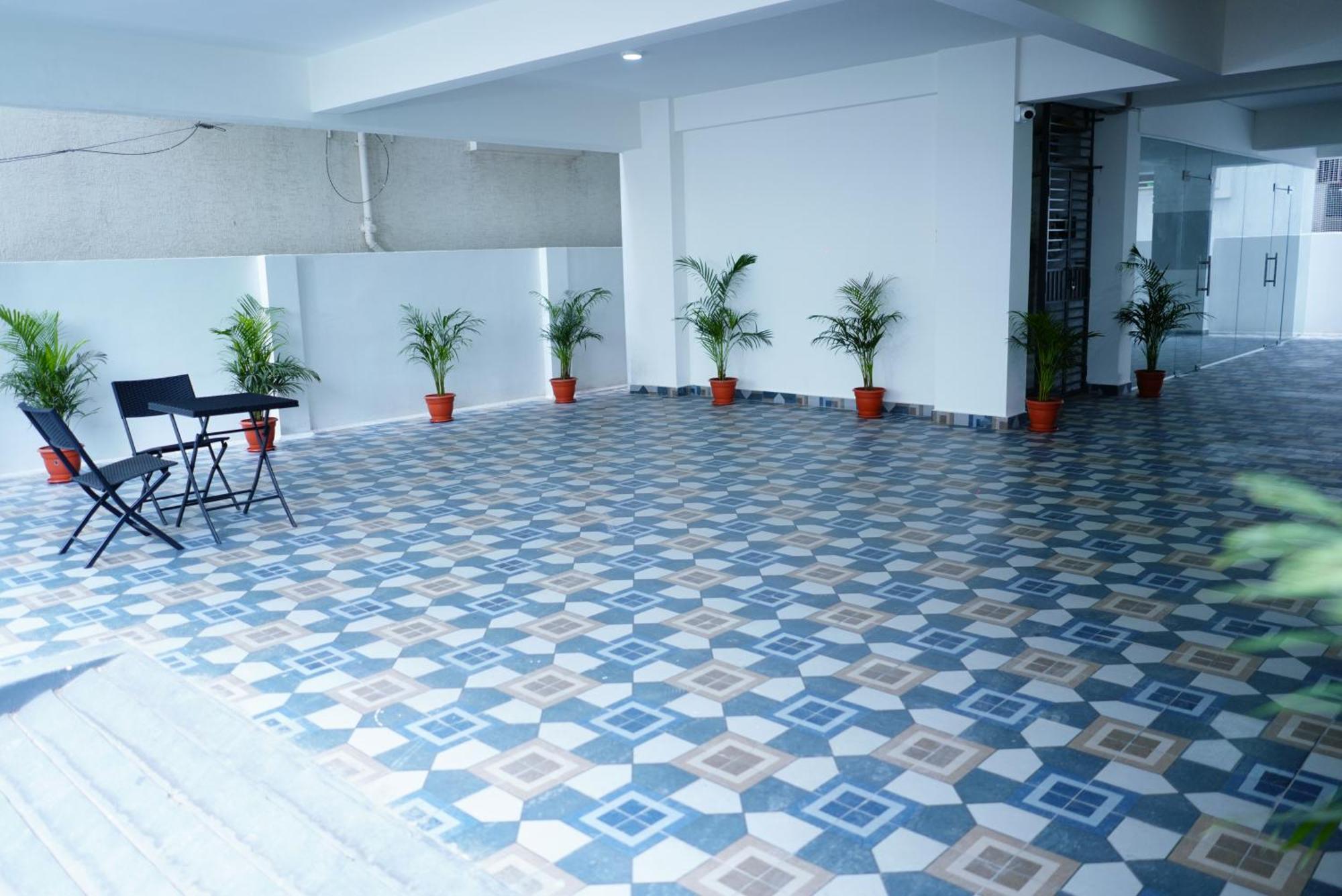 Enkay Service Apartments Kondapur  Luaran gambar