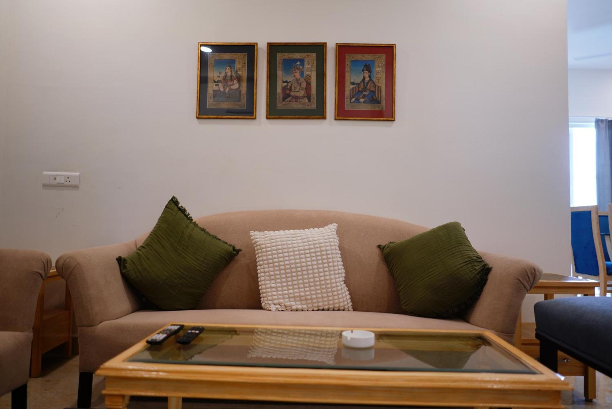 Enkay Service Apartments Kondapur  Luaran gambar
